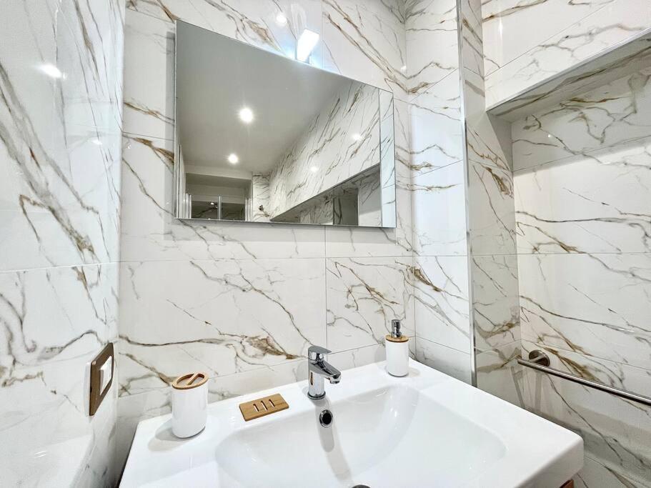 Isabel Suite Naples Luaran gambar