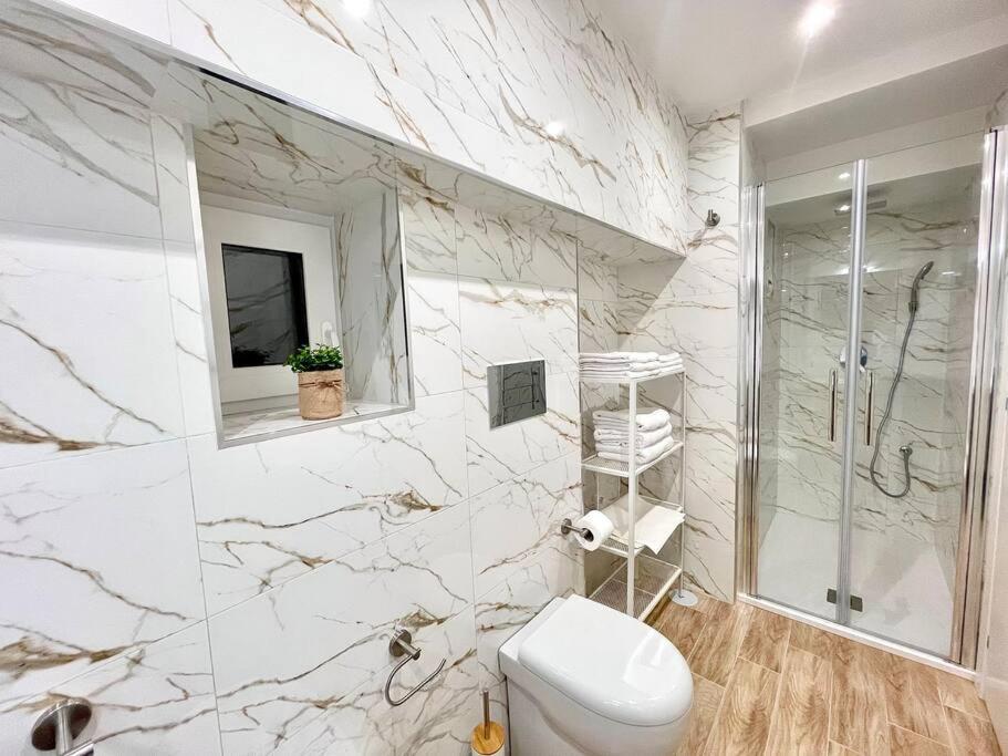 Isabel Suite Naples Luaran gambar