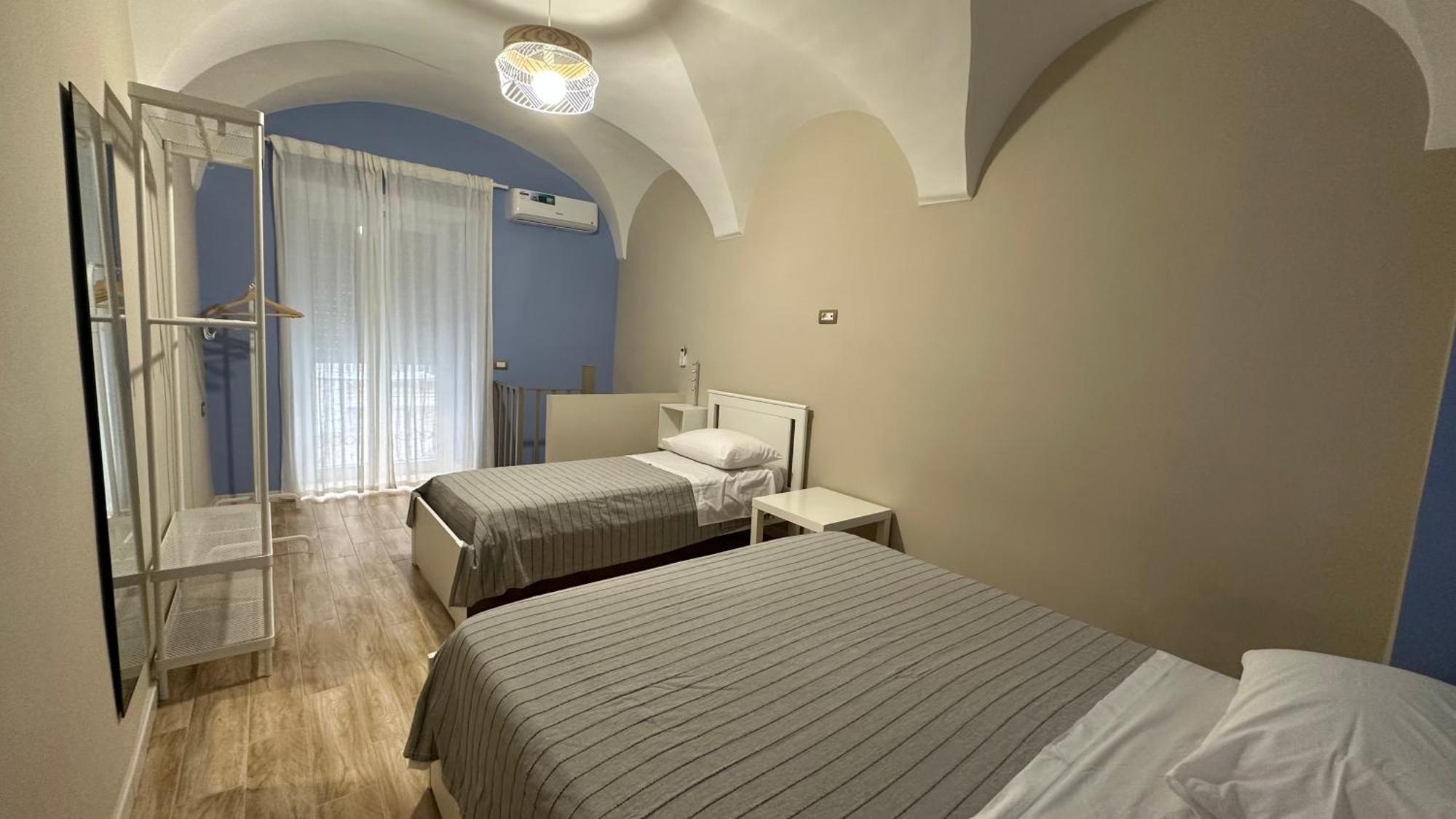 Isabel Suite Naples Luaran gambar
